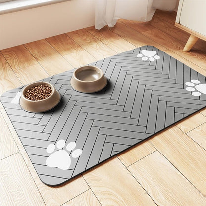 Water-absorbing quick-drying mat