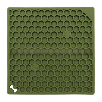 SLOW MEAL MAT — for pets that finish in ten seconds